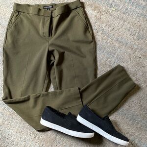 Super stretchy Rayon Crop pants Sz 8